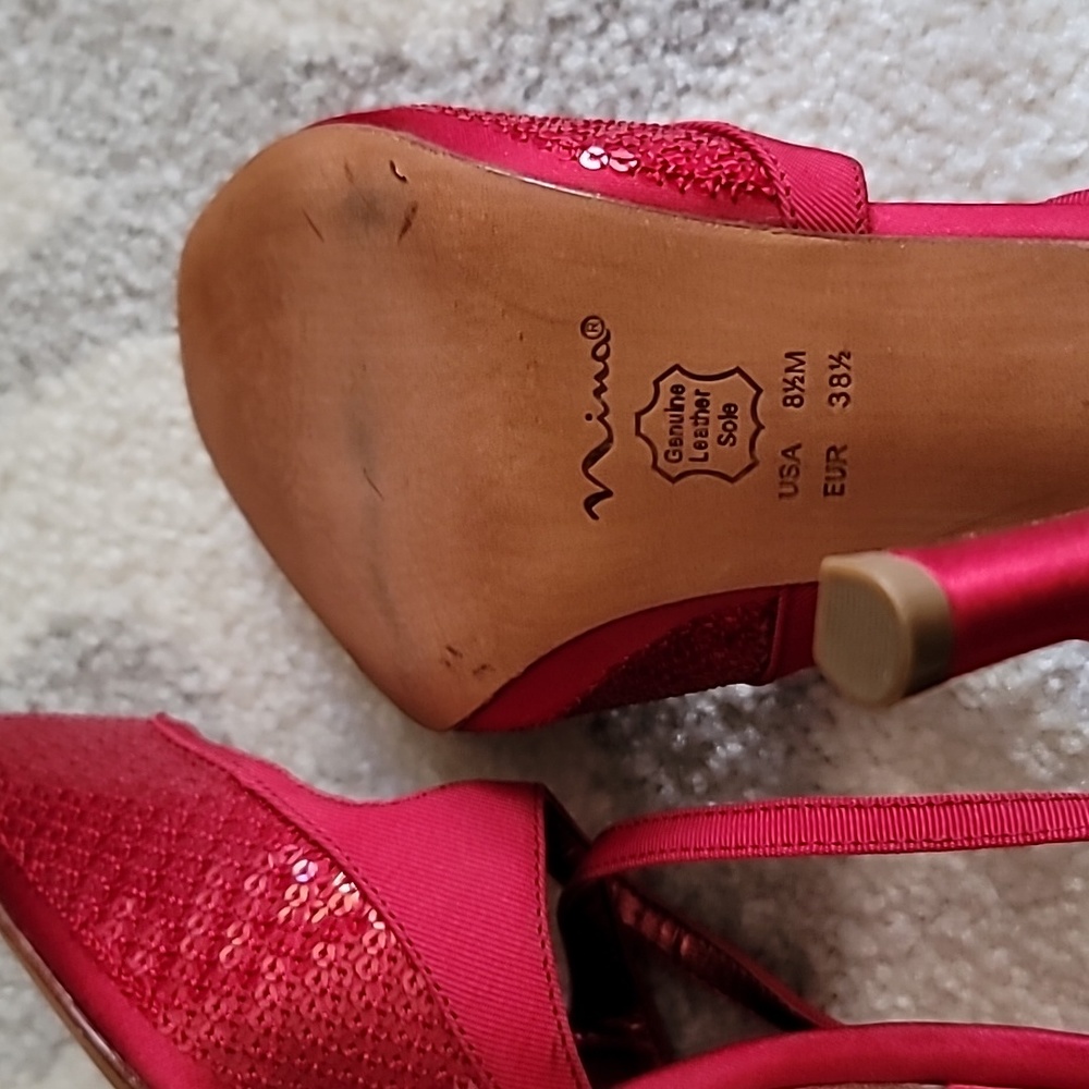 Nina red dress sandal style heel 8.5M, leather sole sequin & satin trim peek toe - Picture 8 of 8